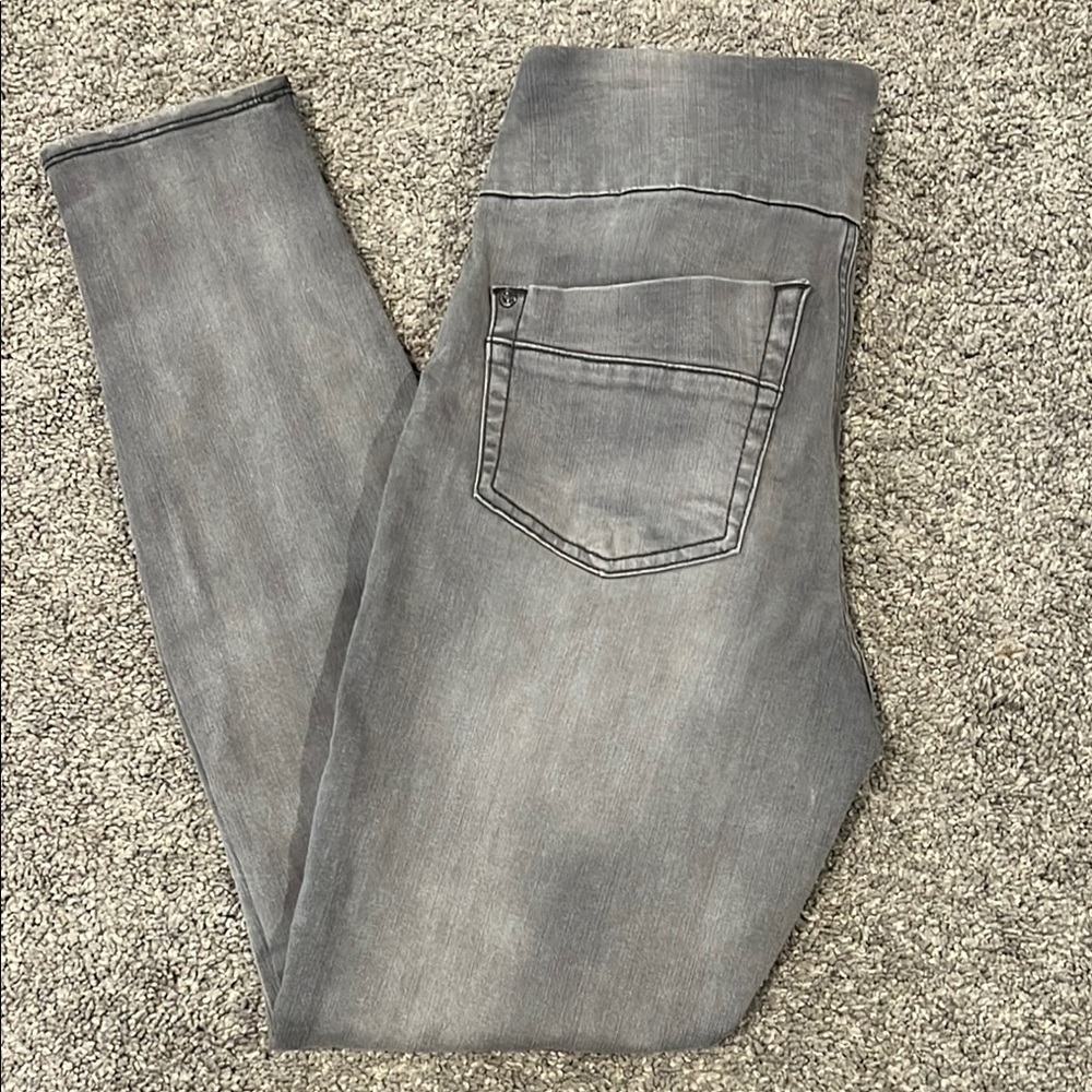 Women's Gray Jeans